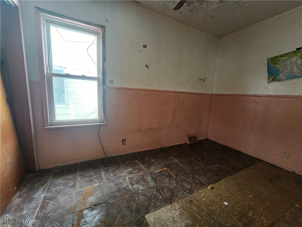 Crawford Realty Cos London Ro - Residential Income