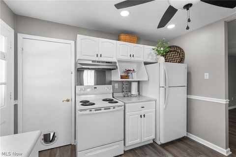 Tiny photo for 1408 N 9th Street, Martins Ferry, OH 43935 (MLS # 5190197)