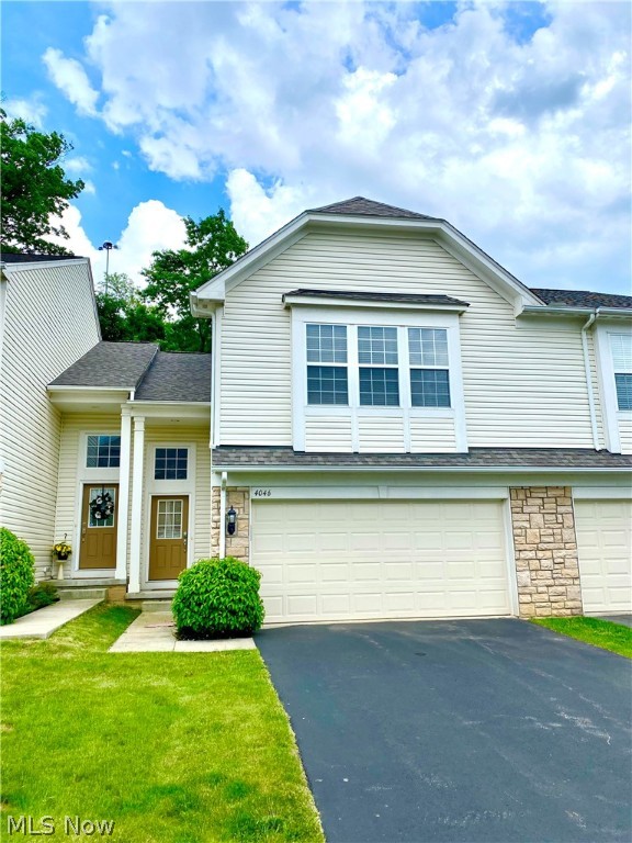 This beautiful 2 bedroom, 2.5 bathroom condo can be yours! Enjoy comfortable living in this spacious and modern 1618 SqFt condominium. Enjoy the benefits of the HOA which include mowing, grounds keeping and snow removal. This home features of master bedroom with attached full master bedroom which is located on the second floor. All bedrooms and full bathrooms are located on the second floor.
This home in conveniently located near I-77, Summit Mall, shopping and restaurants. This home is within Copley-Fairlawn Public School System.
Tenant must meet the following criteria:
600+ credit score
No Previous evictions
No Pets
No sexual, drug or violent related criminal convictions
$50 Background Application Screen, tenant paid