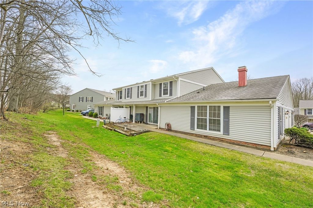 Photo of 10364 Independence Drive #19C, North Royalton, OH 44133 (MLS # 5197338)