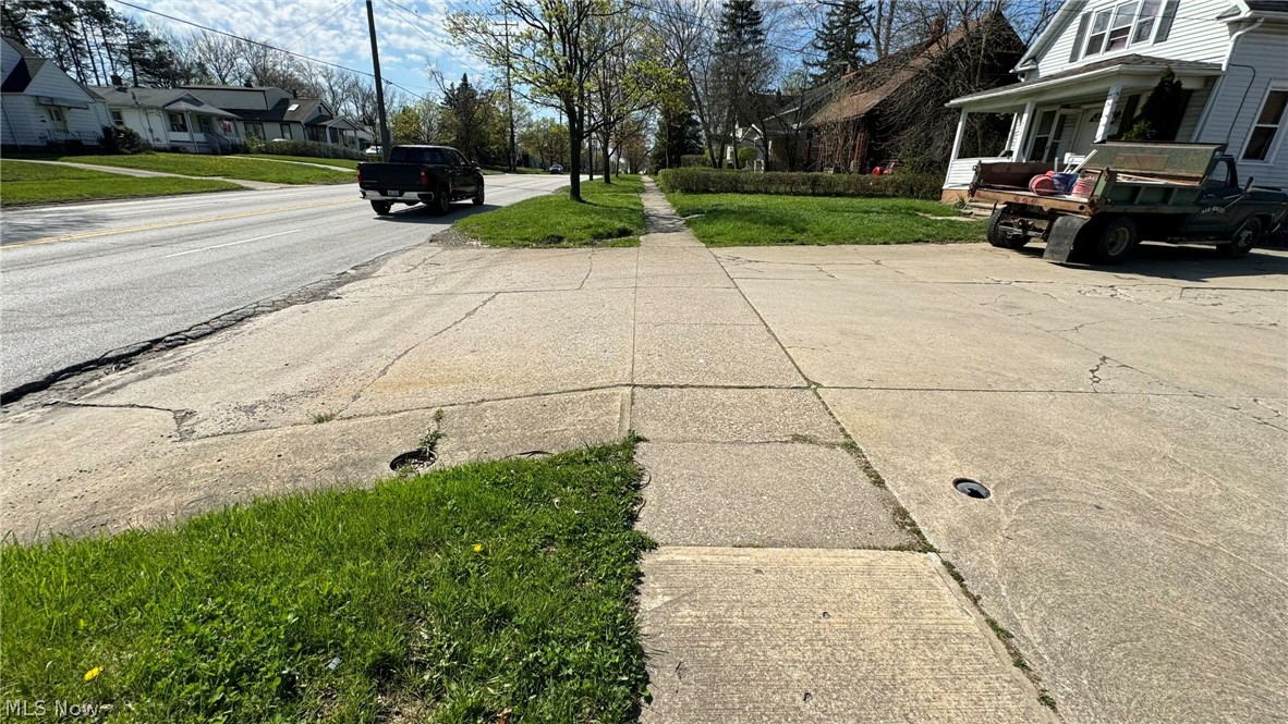 Wellmons Realty Companys Cle - Commercial Sale