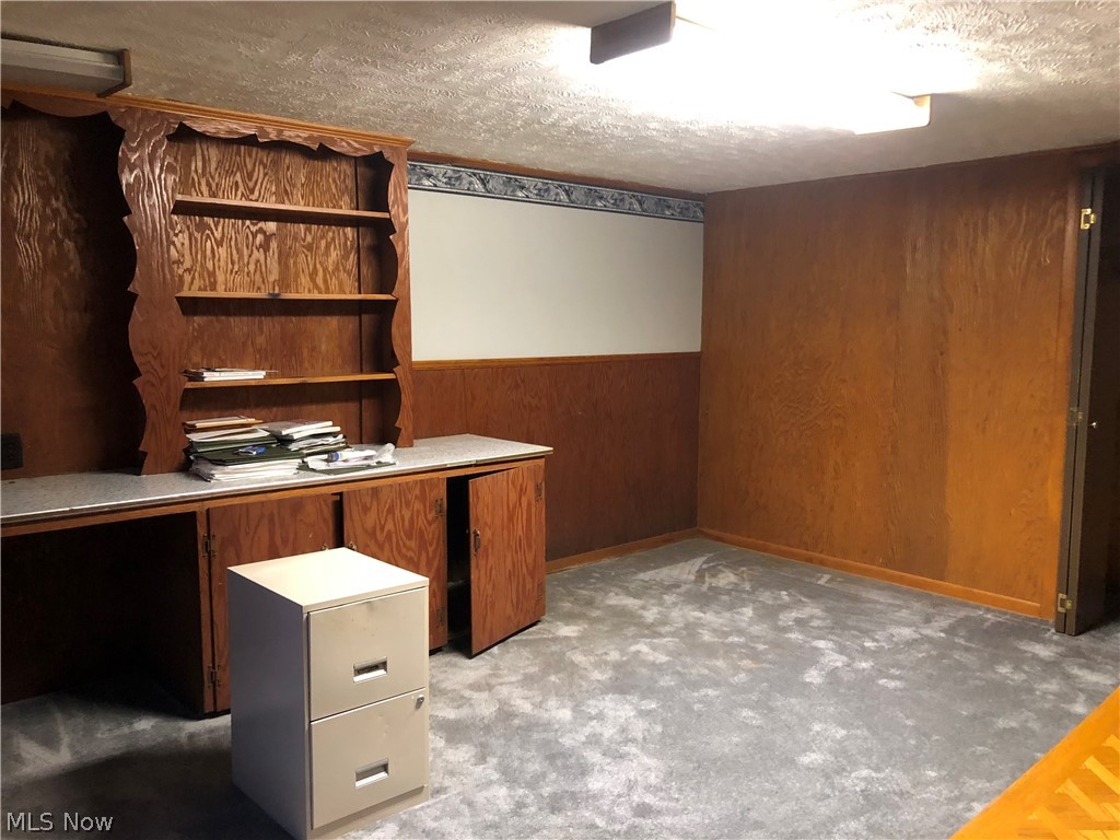 City/Youngstown - Residential