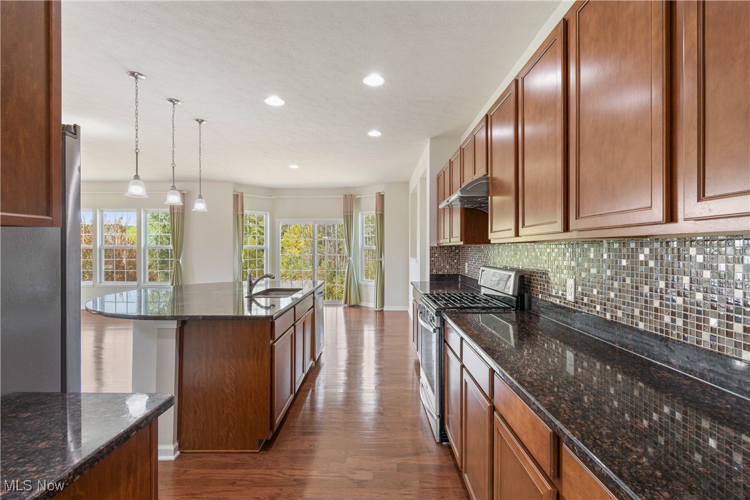 Reserve/River Oaks Sub - Residential