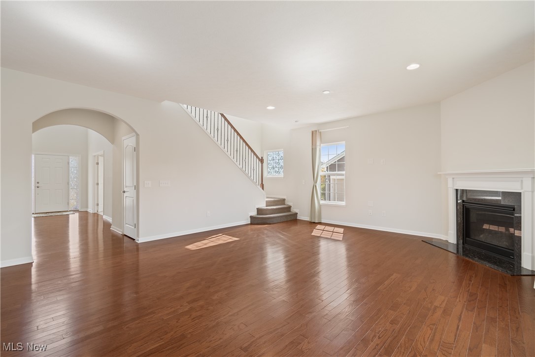 Reserve/River Oaks Sub - Residential