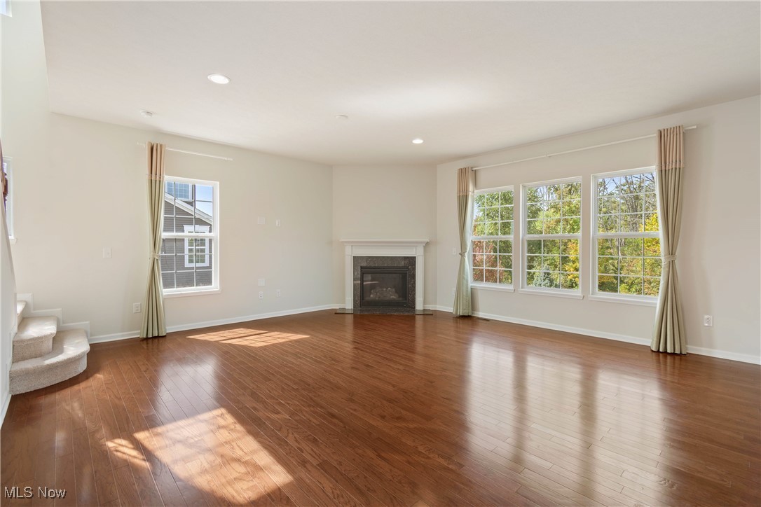 Reserve/River Oaks Sub - Residential