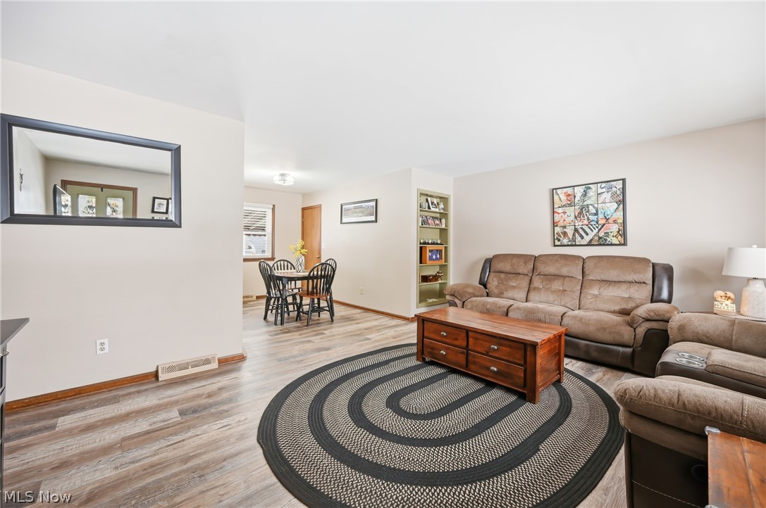 Kirk Manor - Residential