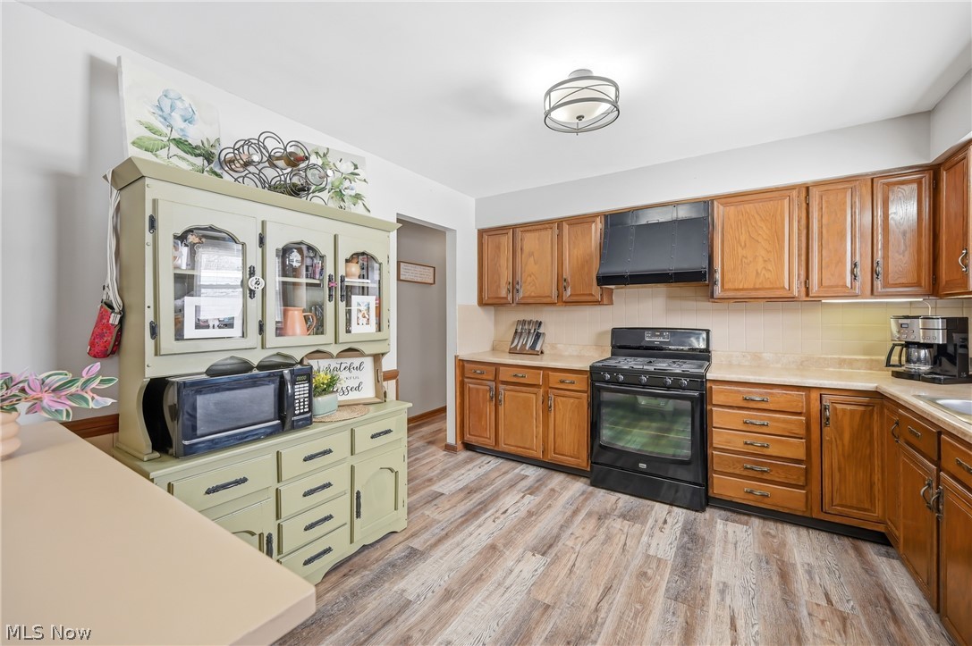 Kirk Manor - Residential