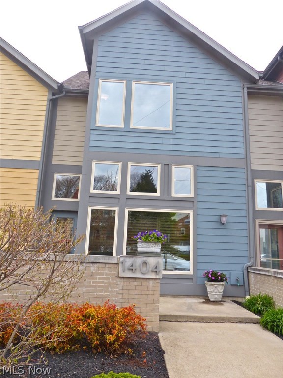 Rockport Square - Residential