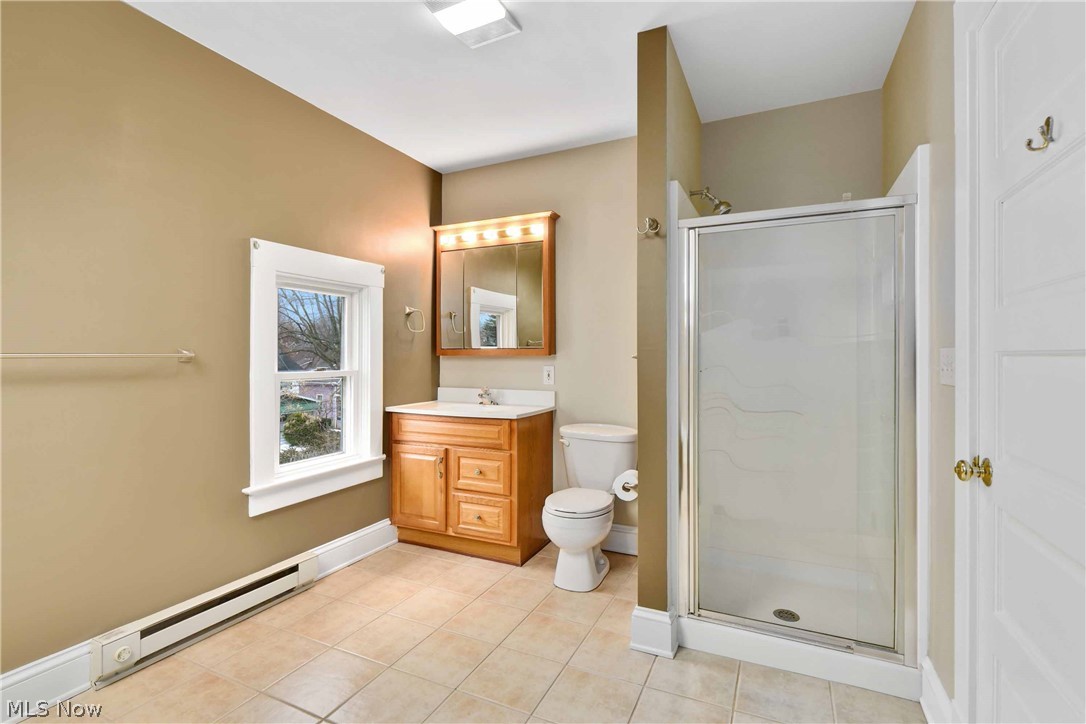 C C Southerns - Residential Lease