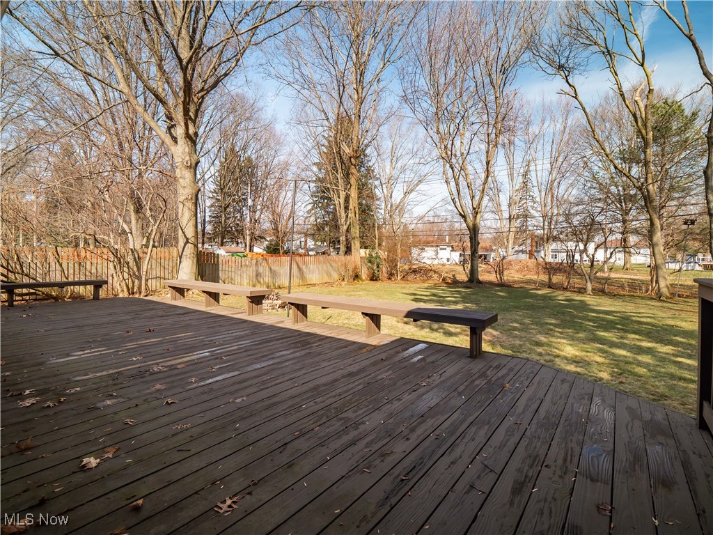 27346 Cottonwood Trail, North Olmsted, Ohio image 33