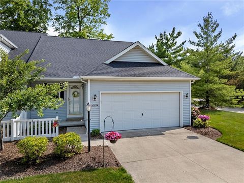 30741 Jasmine Court, North Olmsted, OH 44070 - #: 5144718