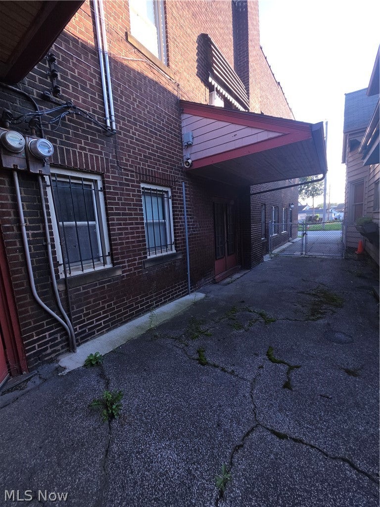 5337 Dolloff Road