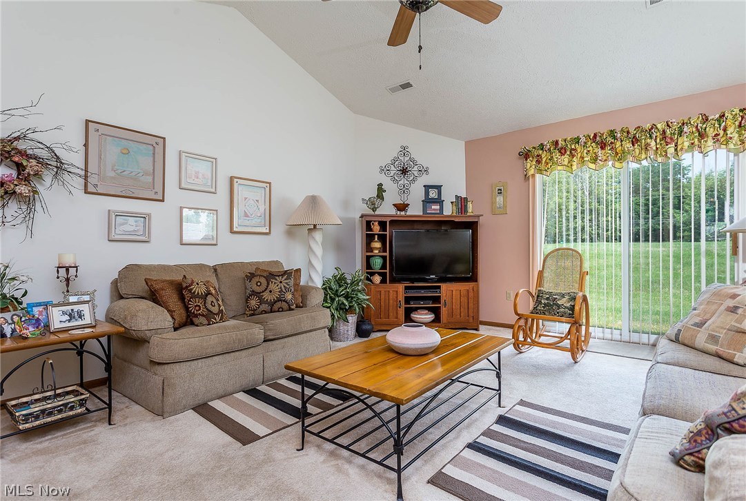 Stonebridge Glen Condo Ph I - Residential