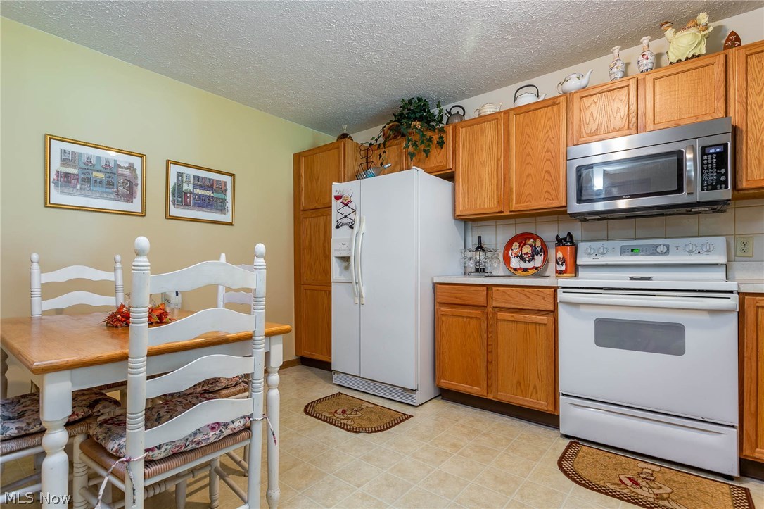 Stonebridge Glen Condo Ph I - Residential