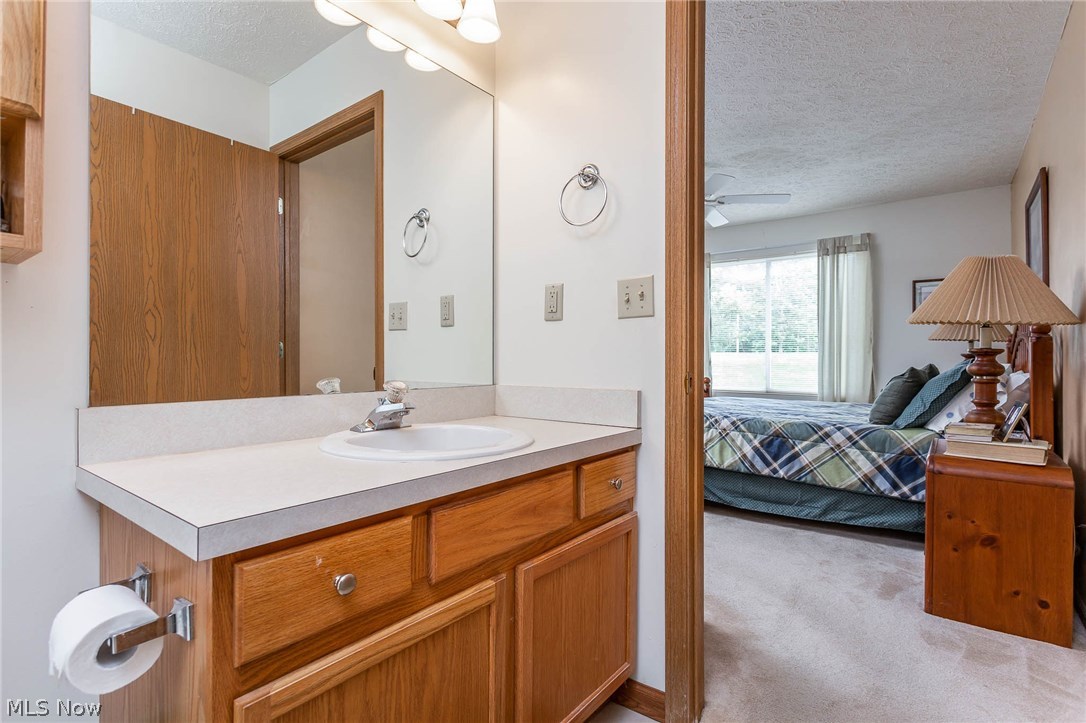 Stonebridge Glen Condo Ph I - Residential