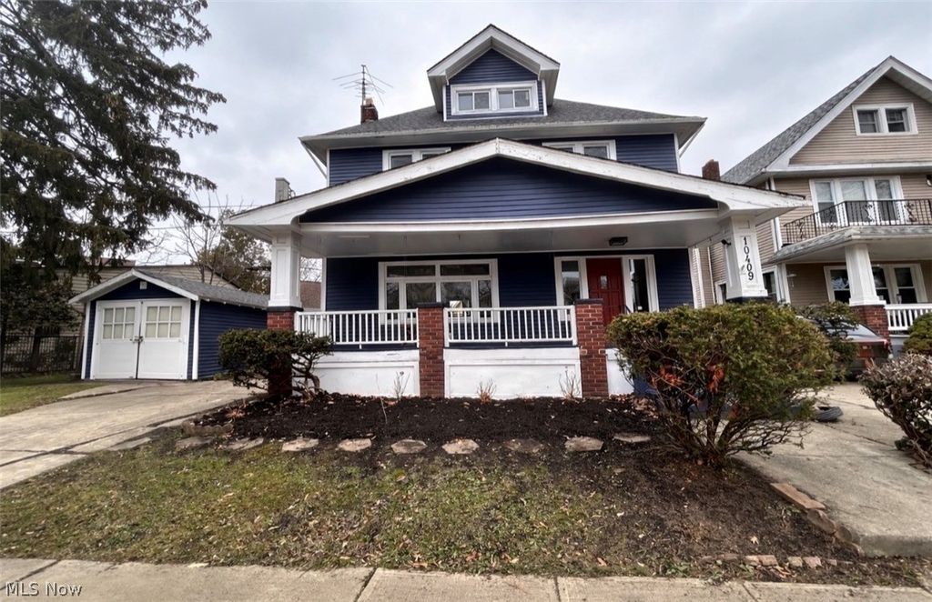 Photo of 10409 Fidelity Avenue, Cleveland, OH 44111 (MLS # 5189790)