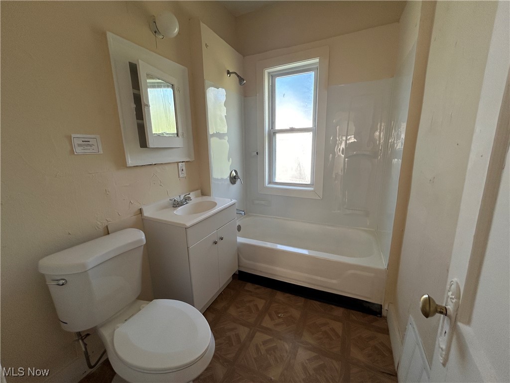 Crawford Woodhill - Residential Income