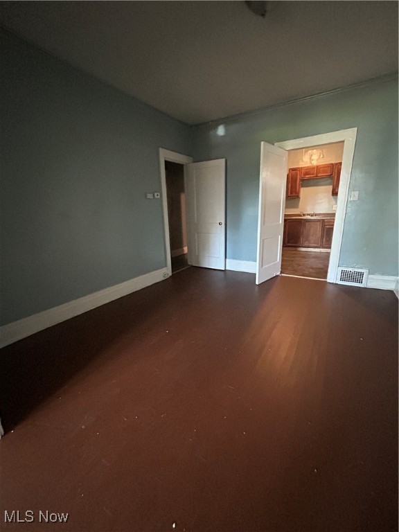 Crawford Woodhill - Residential Income