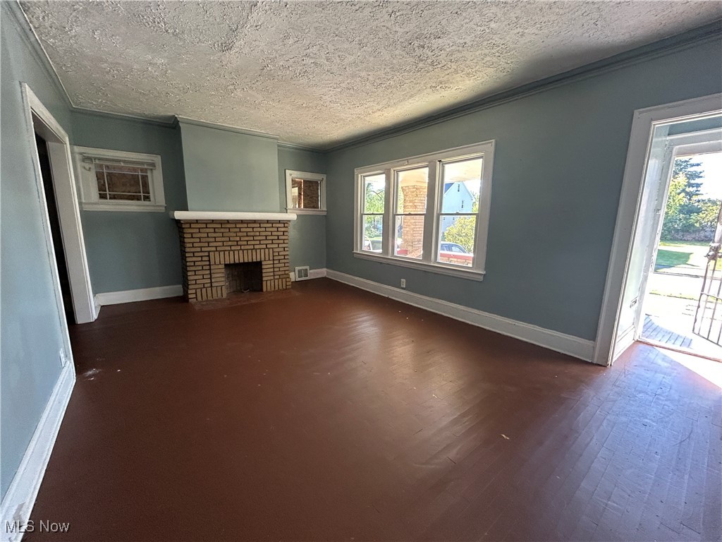 Crawford Woodhill - Residential Income