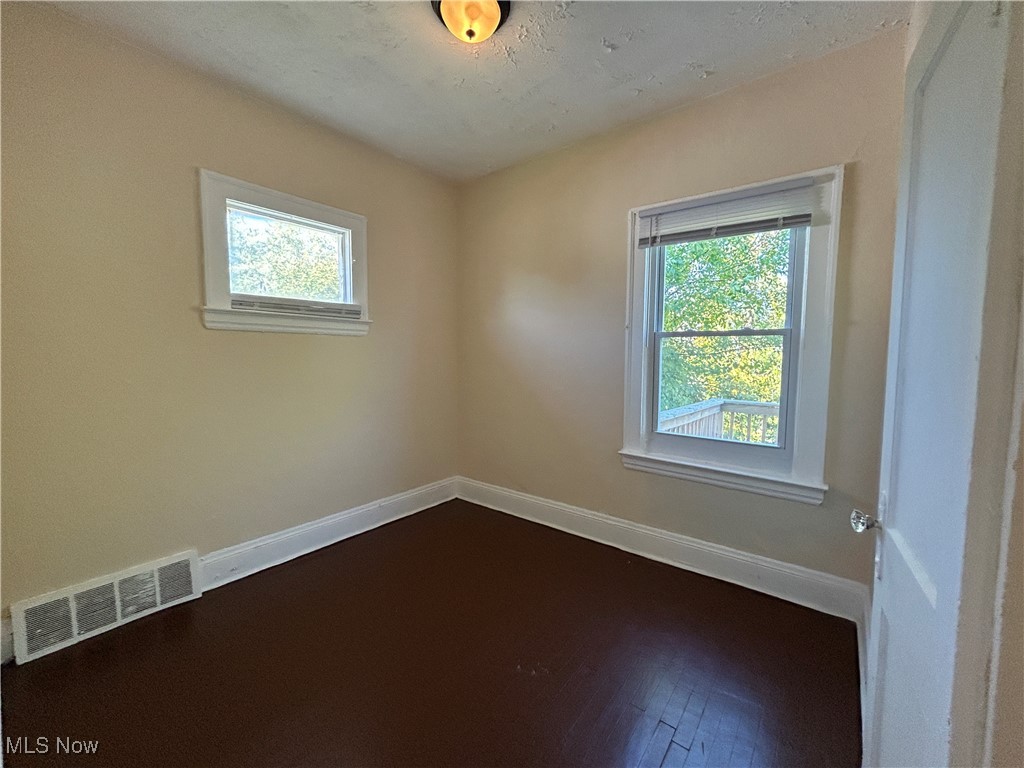 Crawford Woodhill - Residential Income