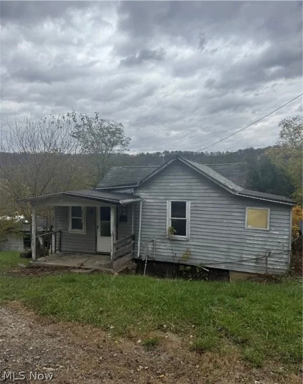 Photo of 110 Cove Drive, Powhatan Point, OH 43942 (MLS # 5188042)