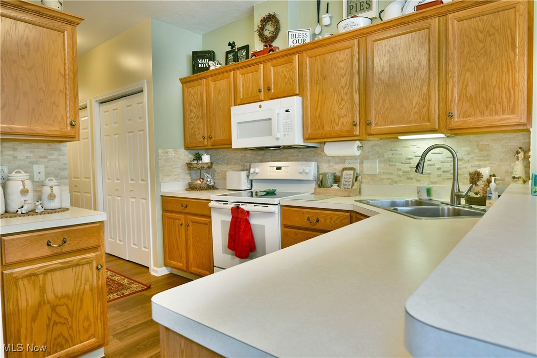 218 Wilcox Road, Austintown, Ohio image 13