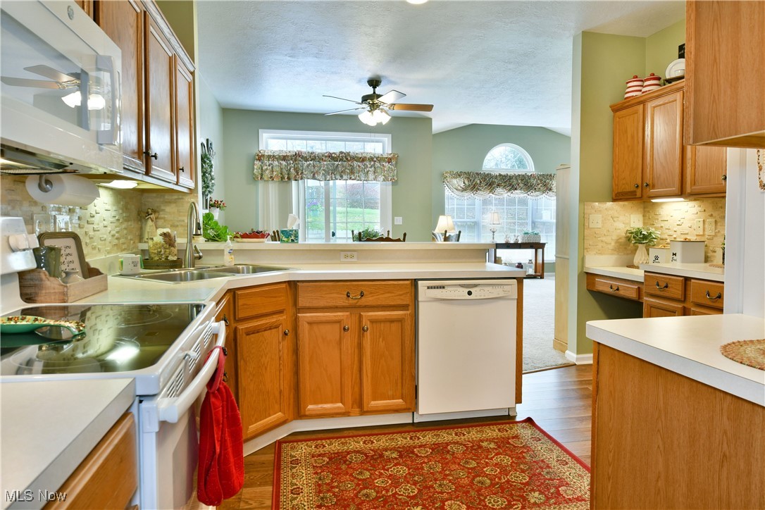 218 Wilcox Road, Austintown, Ohio image 15