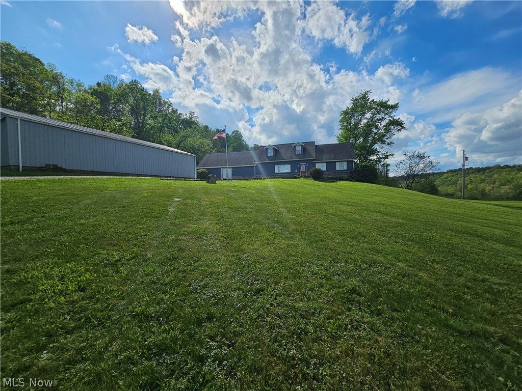 Photo of 6999 W Buck Run Road NW, Malta, OH 43758 (MLS # 5205358)