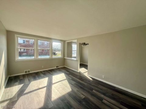 Tiny photo for 2027 Warrensville Center Road #3, South Euclid, OH 44121 (MLS # 5191041)