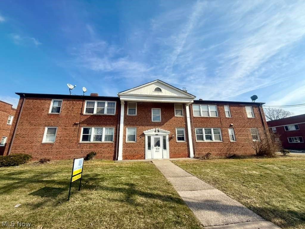 Photo of 2027 Warrensville Center Road #3, South Euclid, OH 44121 (MLS # 5191041)