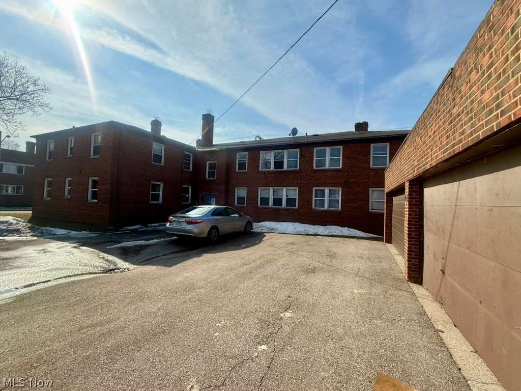 Photo of 2027 Warrensville Center Road #3, South Euclid, OH 44121 (MLS # 5191041)