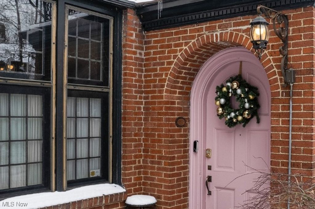 Photo of 2593 Coventry Road, Shaker Heights, OH 44120 (MLS # 5184123)