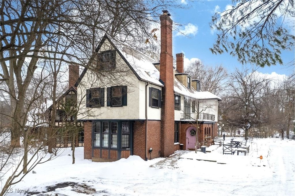 Photo of 2593 Coventry Road, Shaker Heights, OH 44120 (MLS # 5184123)