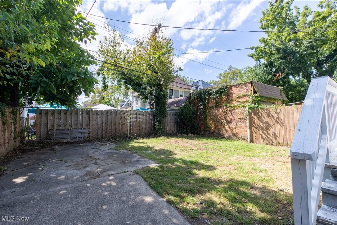 9800 Parmelee Avenue