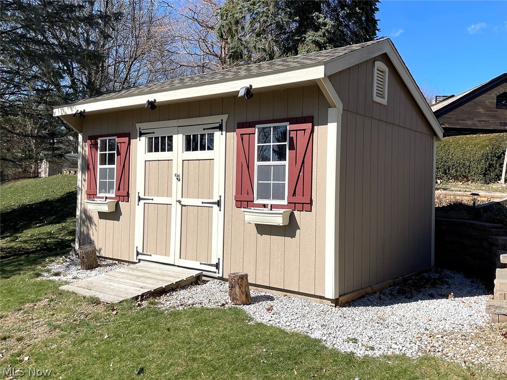 Village/Minerva - Residential