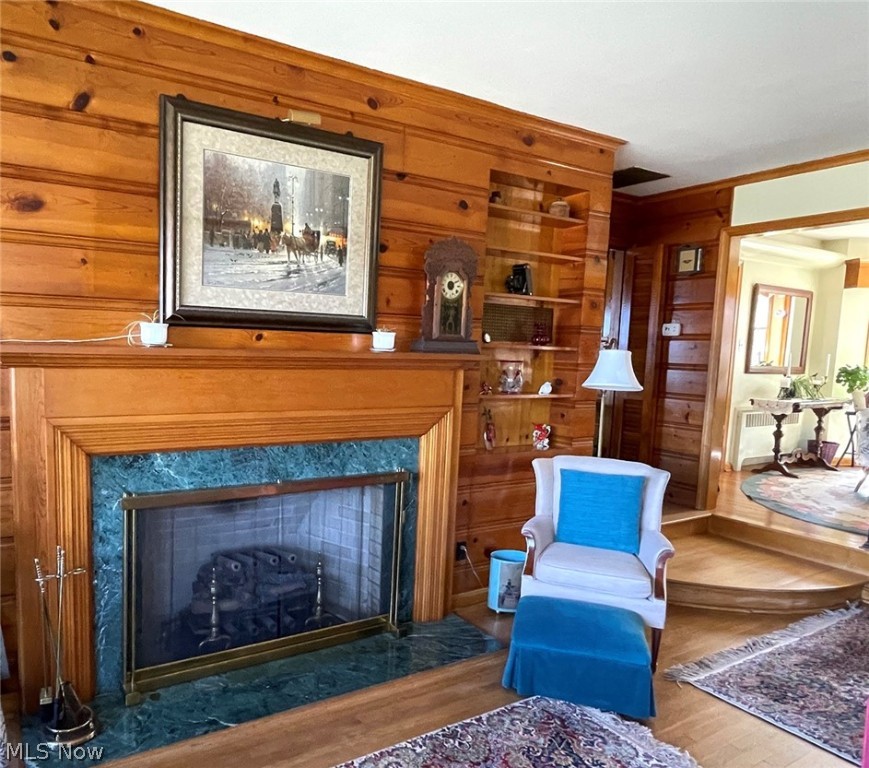 Village/Minerva - Residential