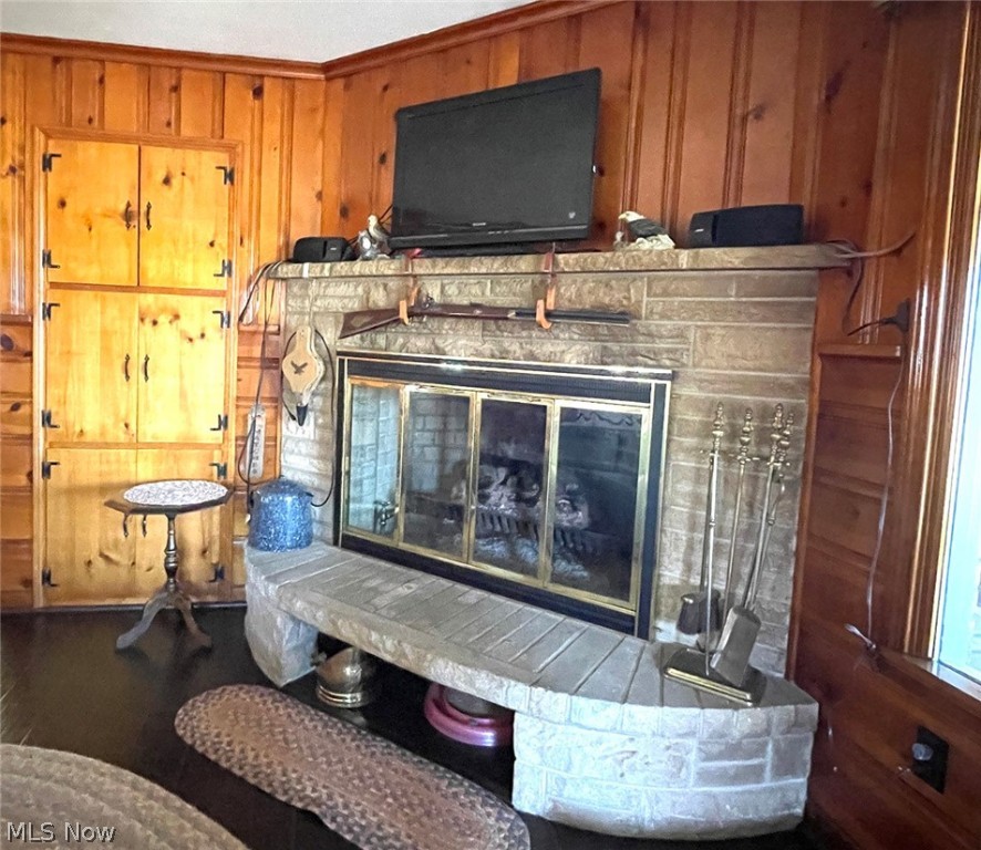 Village/Minerva - Residential