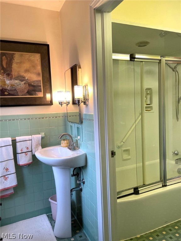 Village/Minerva - Residential