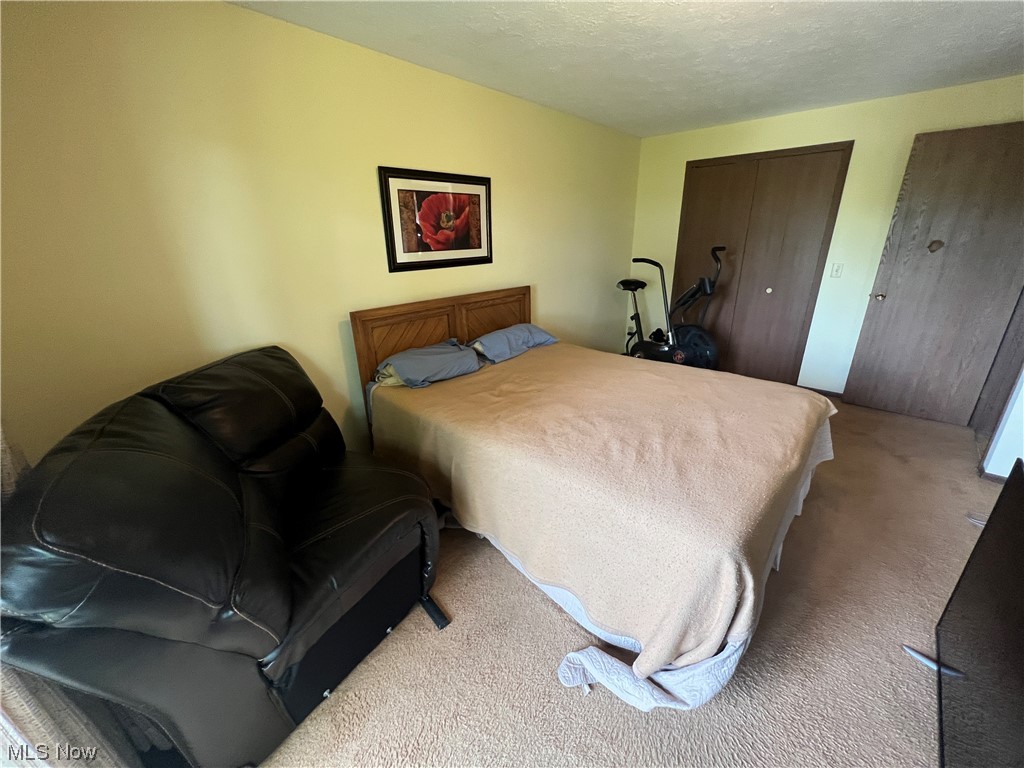 Atwood Ridge Condominiums - Residential