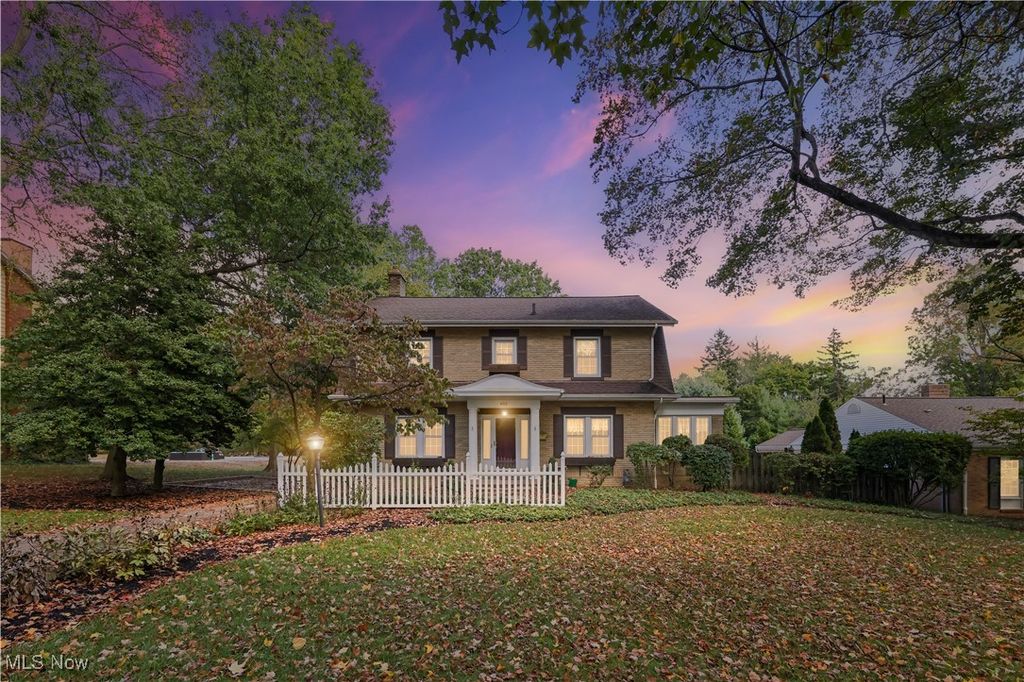 Photo of 402 Highland Avenue, Salem, OH 44460 (MLS # 5149521)