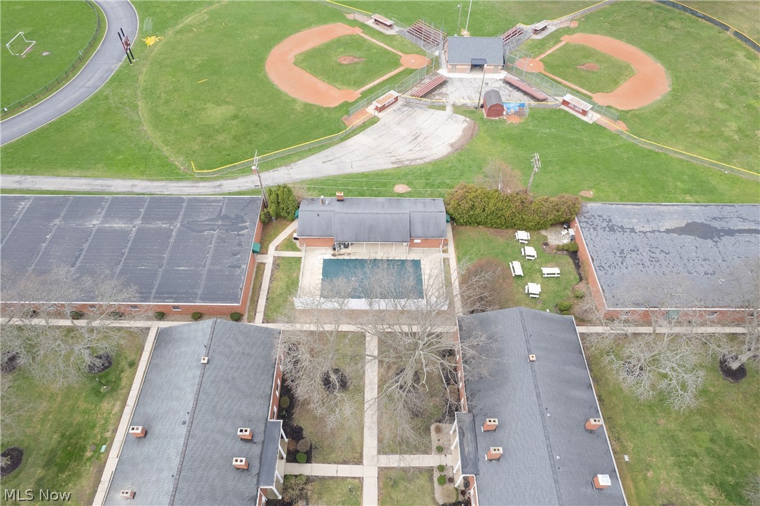 Heritage Circle - Residential