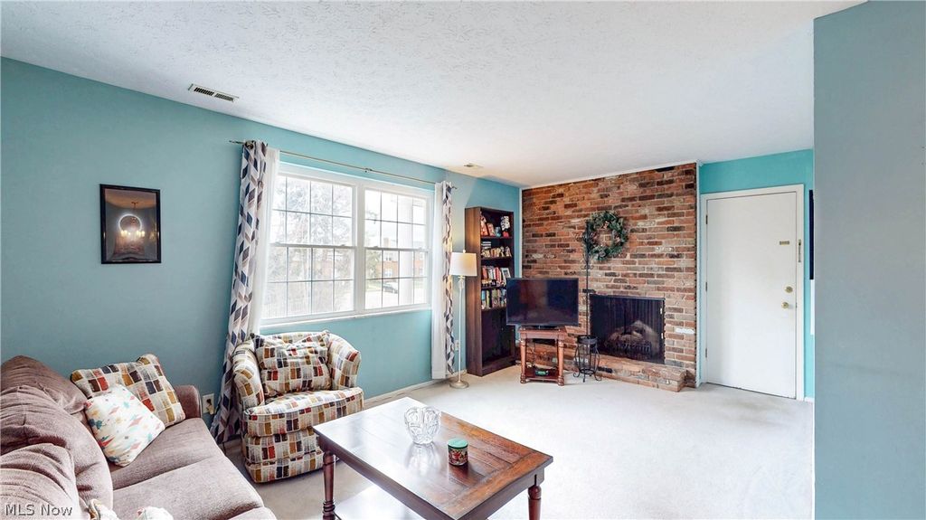 Photo of 2736 Pease Drive #215N, Rocky River, OH 44116 (MLS # 5194114)