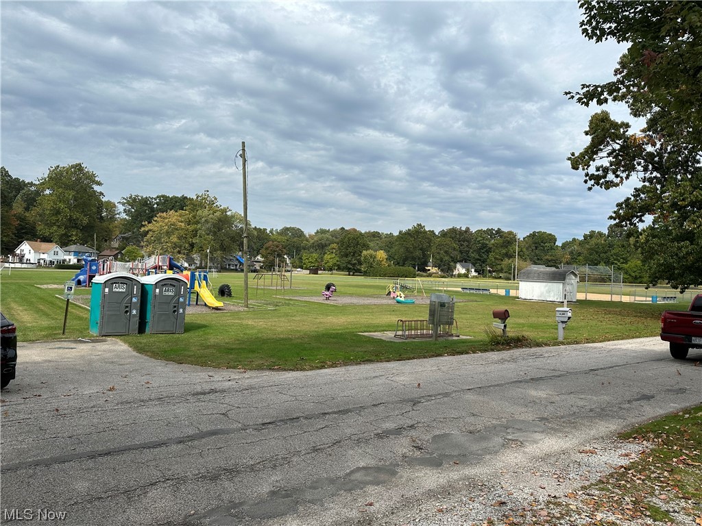 Brady Lake Park - Residential