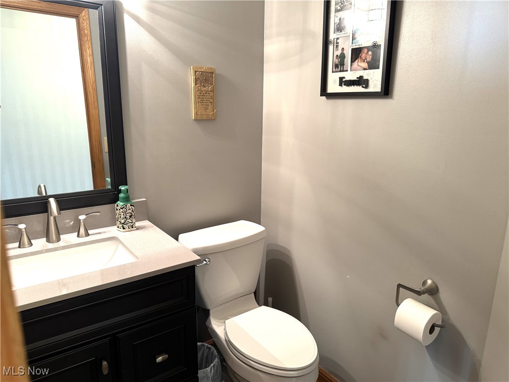 9425 Doral Drive, Warren, Ohio image 15
