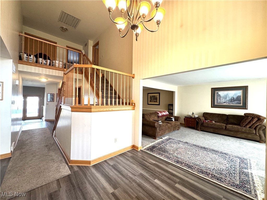 9425 Doral Drive, Warren, Ohio image 8