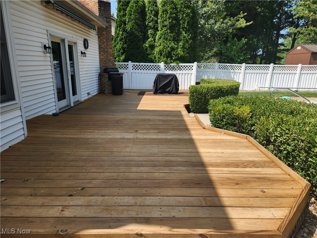 9425 Doral Drive, Warren, Ohio image 38