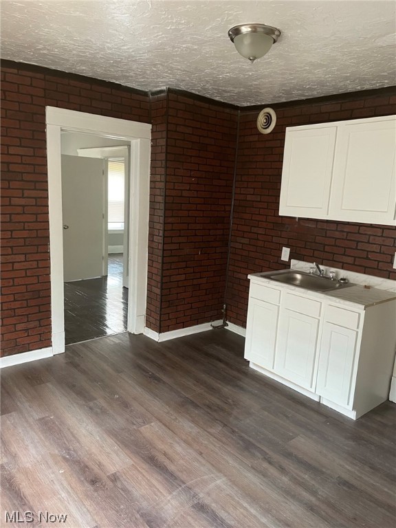 James M Hoyts - Residential Income