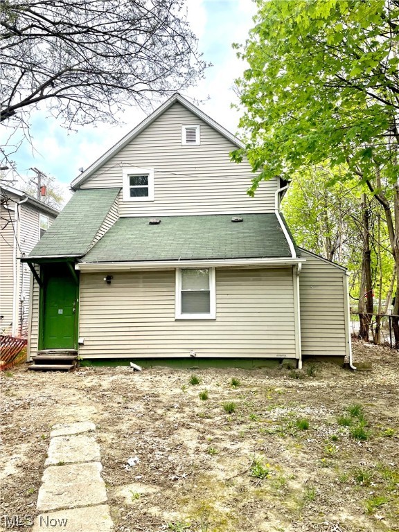 James M Hoyts - Residential Income