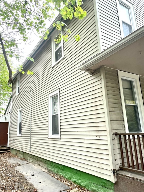 James M Hoyts - Residential Income