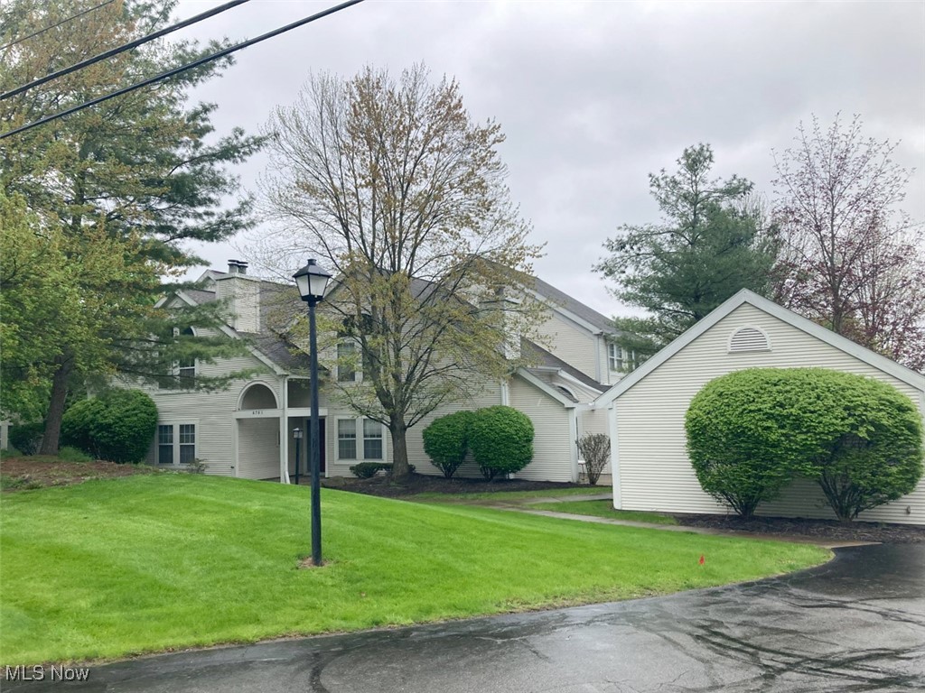 6781 Tippecanoe Road, Canfield, Ohio image 2